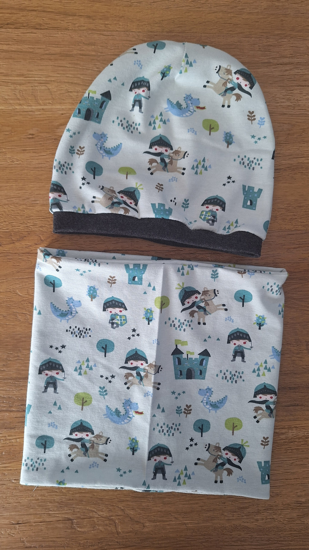 Wollwalk Jacke für Babys & Kinder mit Mütze & Loop – 3-teiliges Set