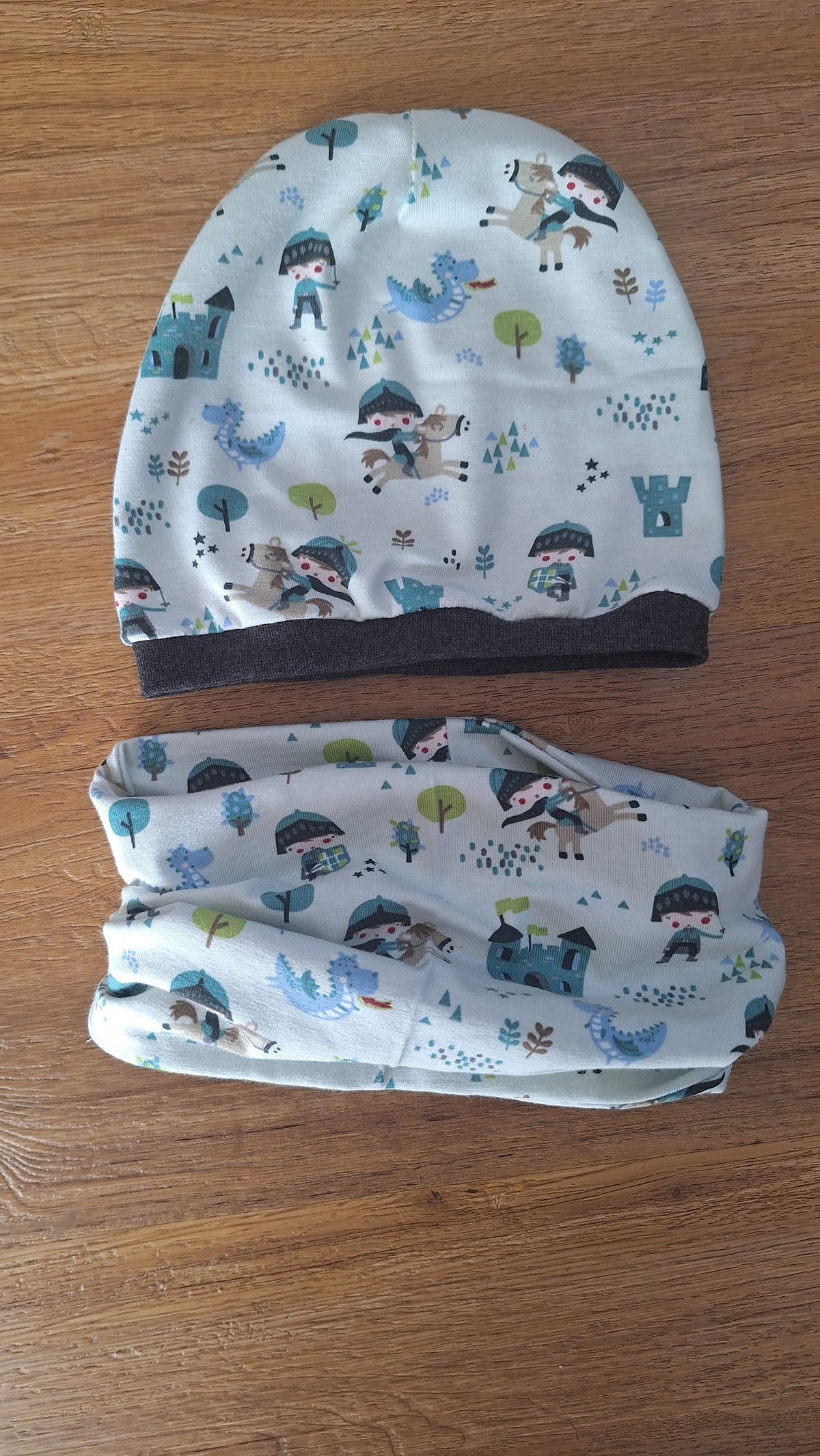 Wollwalk Jacke für Babys & Kinder mit Mütze & Loop – 3-teiliges Set